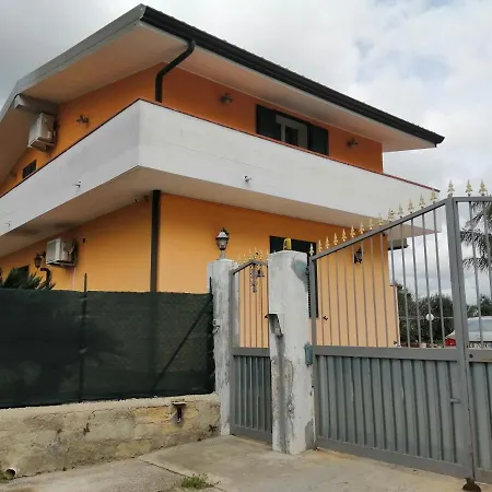 Caterina Ferienhaus Solarino